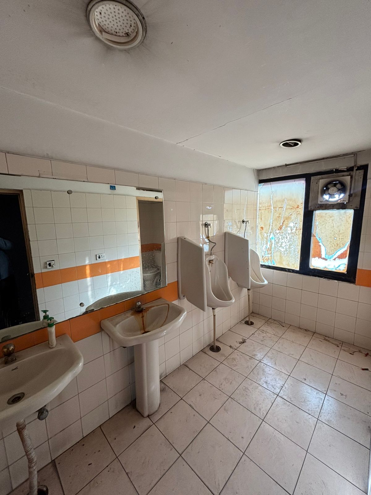 Office & Commercial Space Available for rent in Gopalpura-Gopalpura-Jaipur