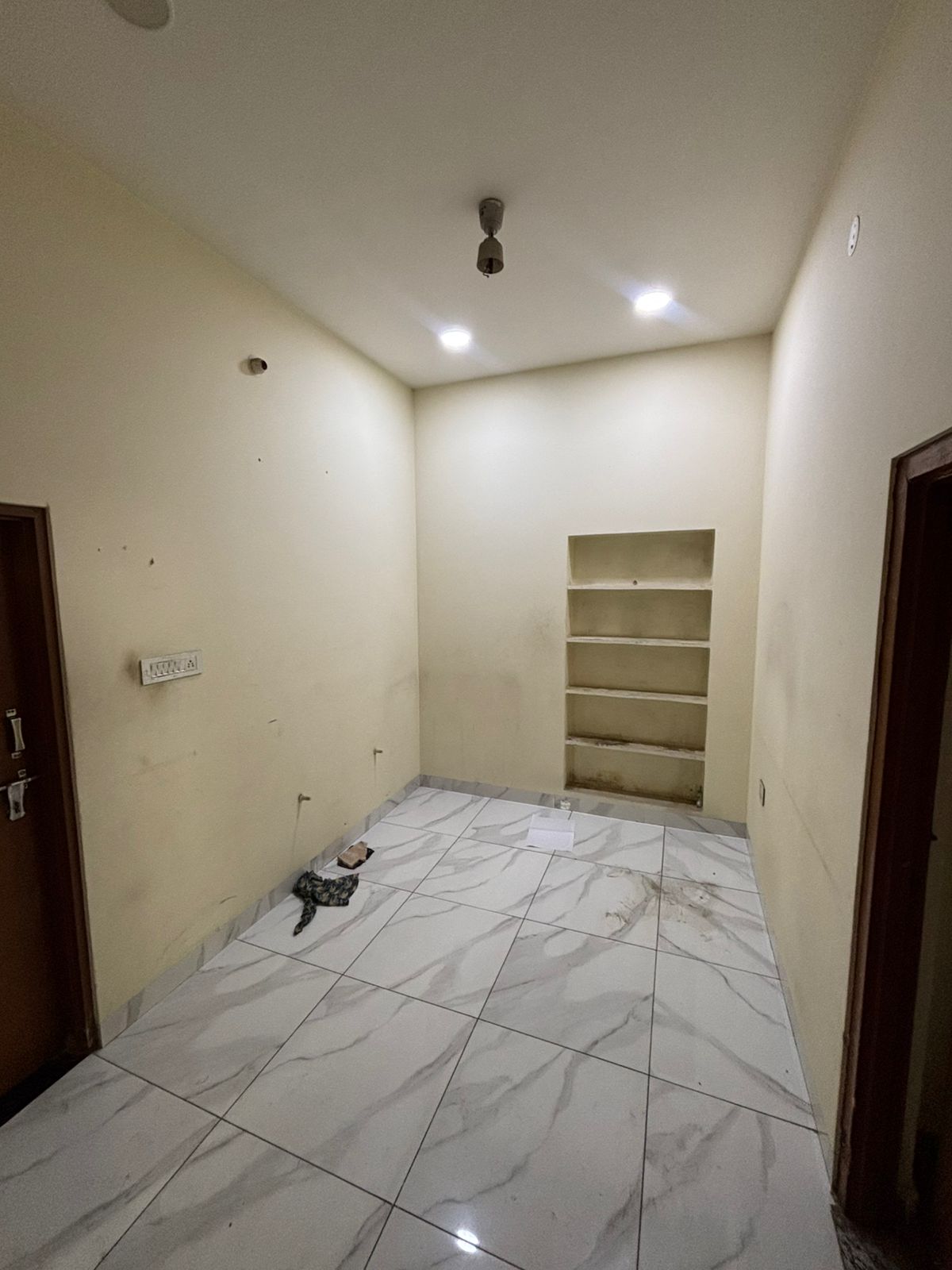 2 BHK Semi Furnished House for Rent in Kartarpura | Jaipur Rental-Gopalpura-Jaipur