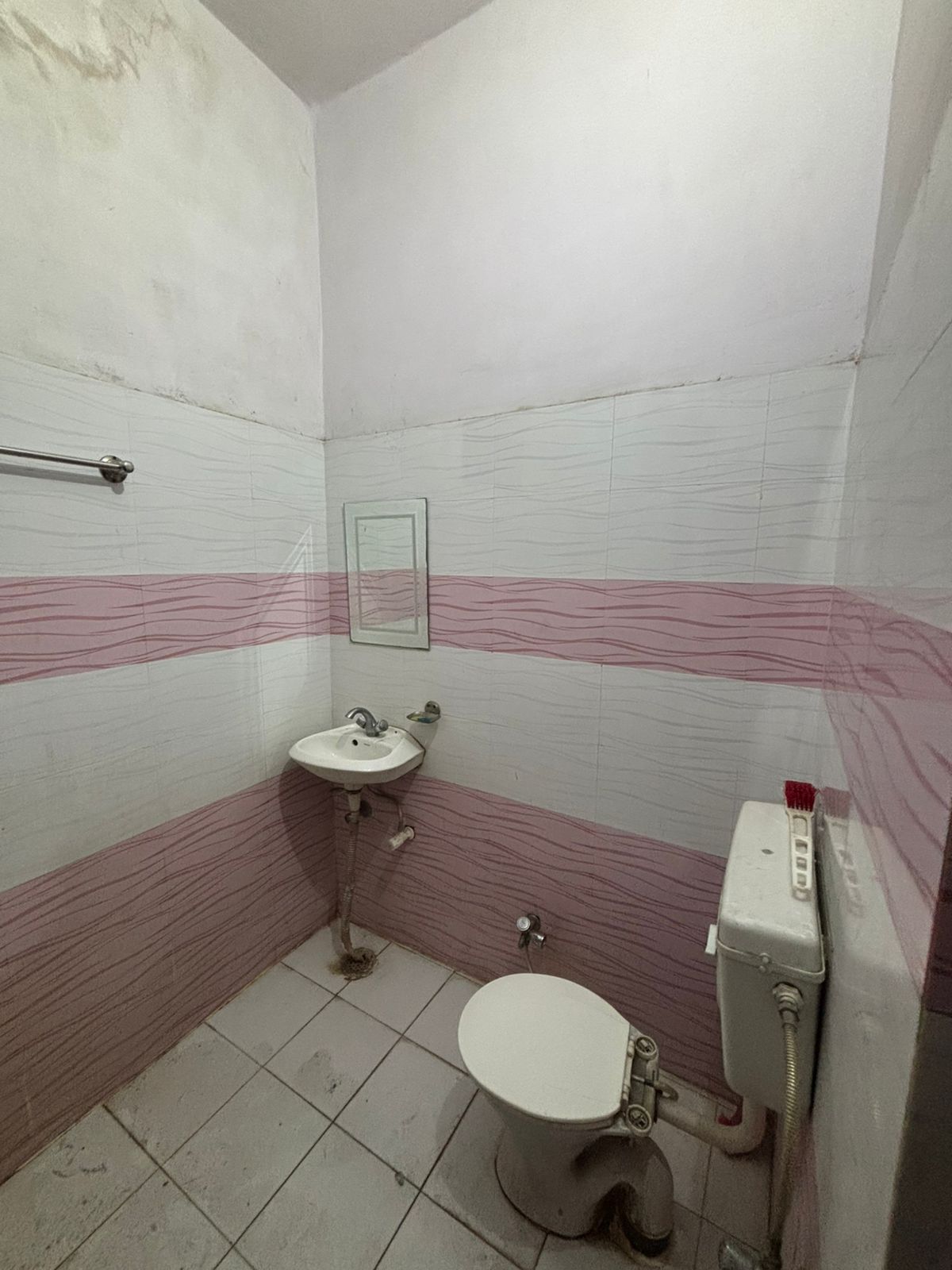 3 BHK Semi Furnished House for Rent in Nirman Nagar Jaipur-Nirman Nagar-Jaipur