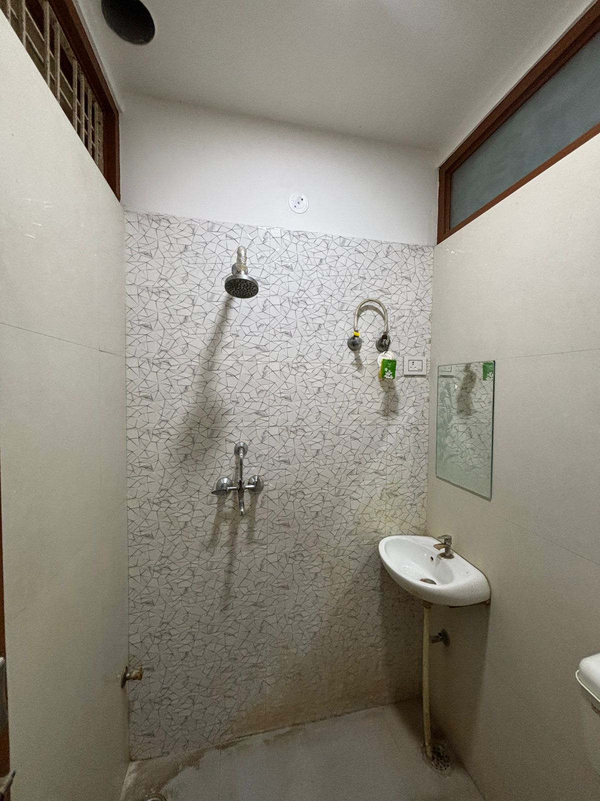 2 bhk semi furnished house portion available for rent in kartarpura-Gopalpura-Jaipur