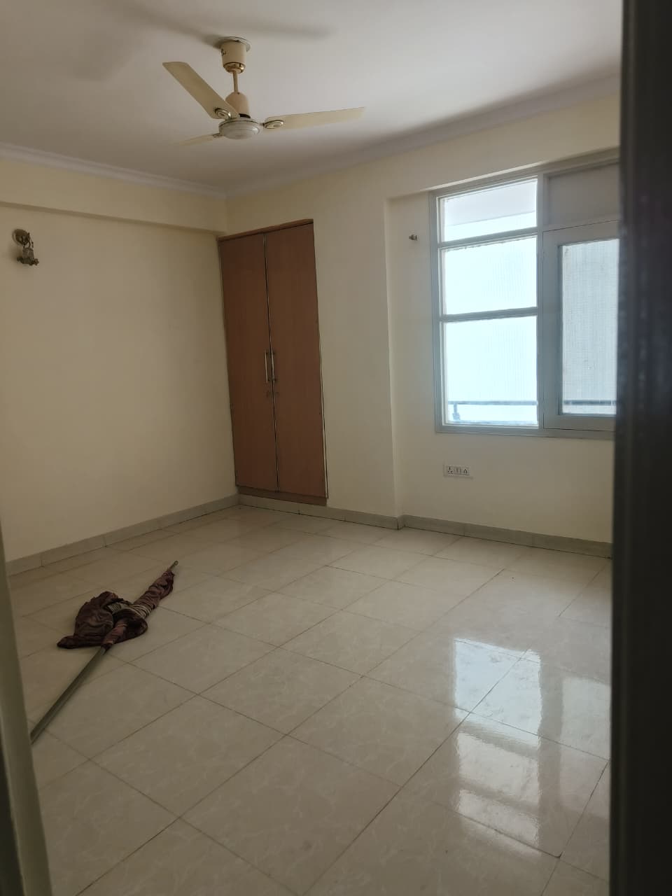 3 BHK Semi Furnished Flat for Rent in Bani Park Jaipur-Banipark-Jaipur