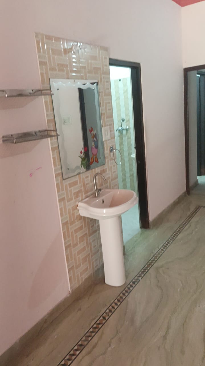 3 BHK Semi Furnished Flat for Rent in Gopalpura Jaipur-Gopalpura-Jaipur