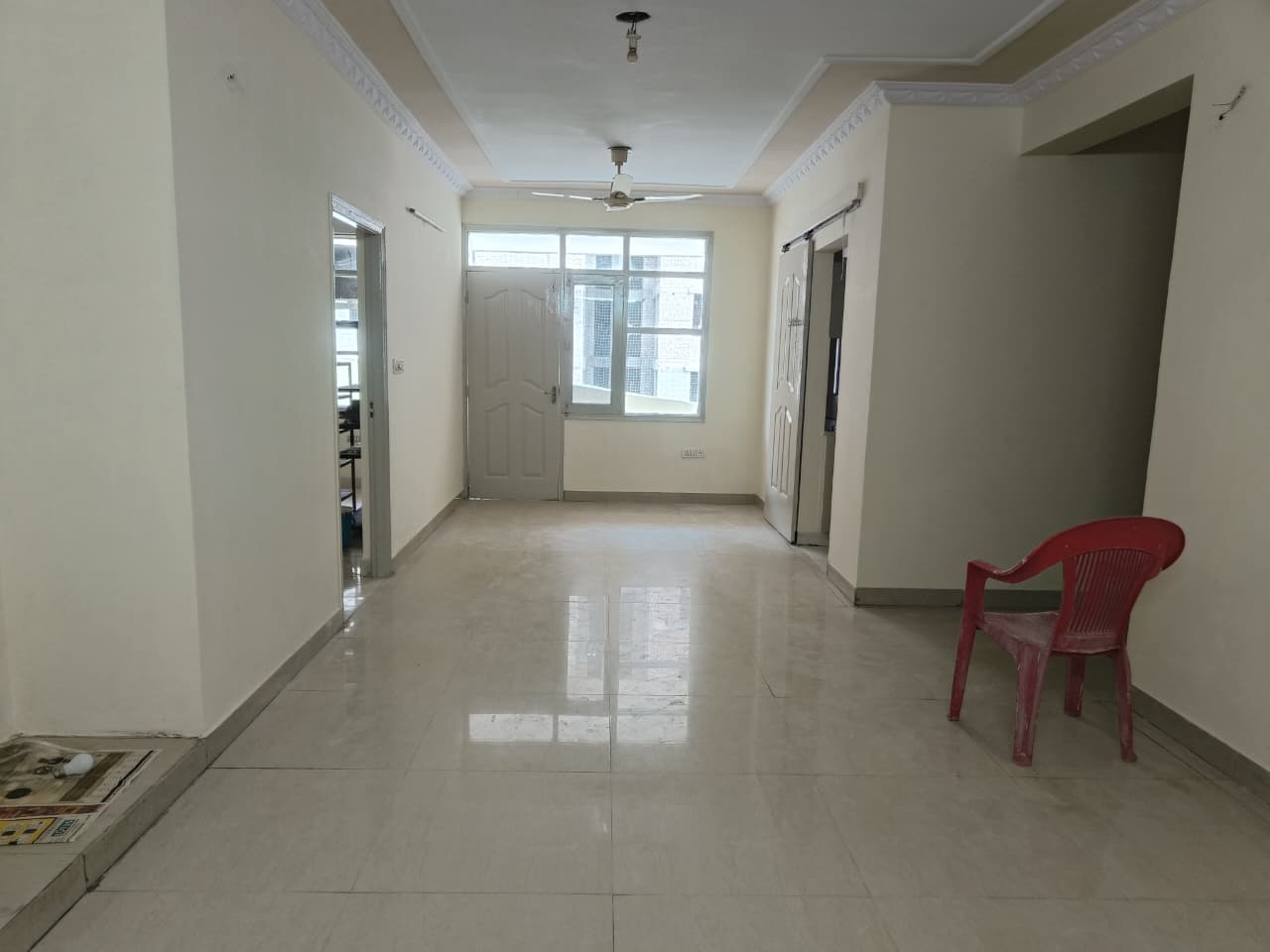 3 BHK Semi Furnished Flat for Rent in Bani Park Jaipur-Banipark-Jaipur