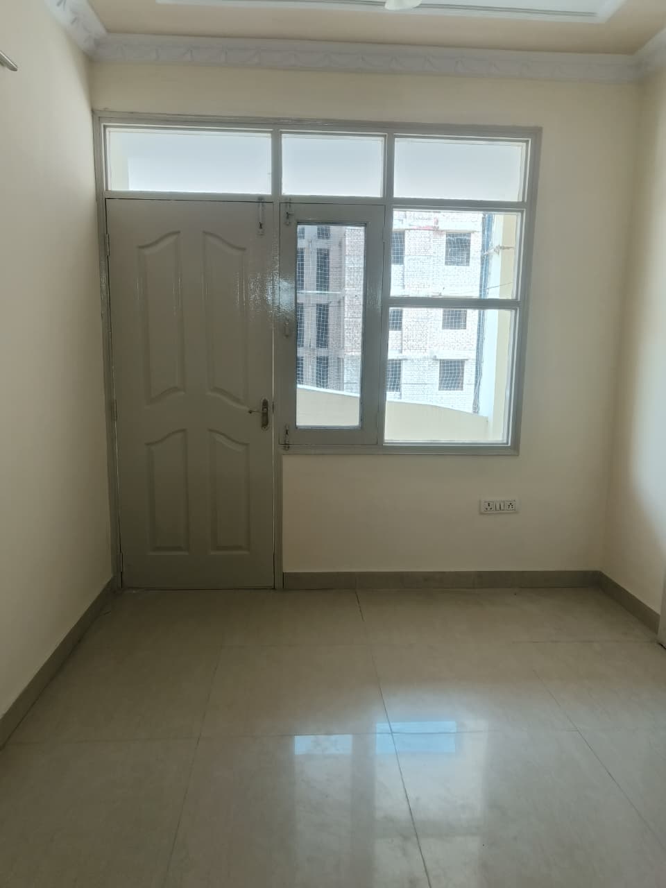3 BHK Semi Furnished Flat for Rent in Bani Park Jaipur-Banipark-Jaipur