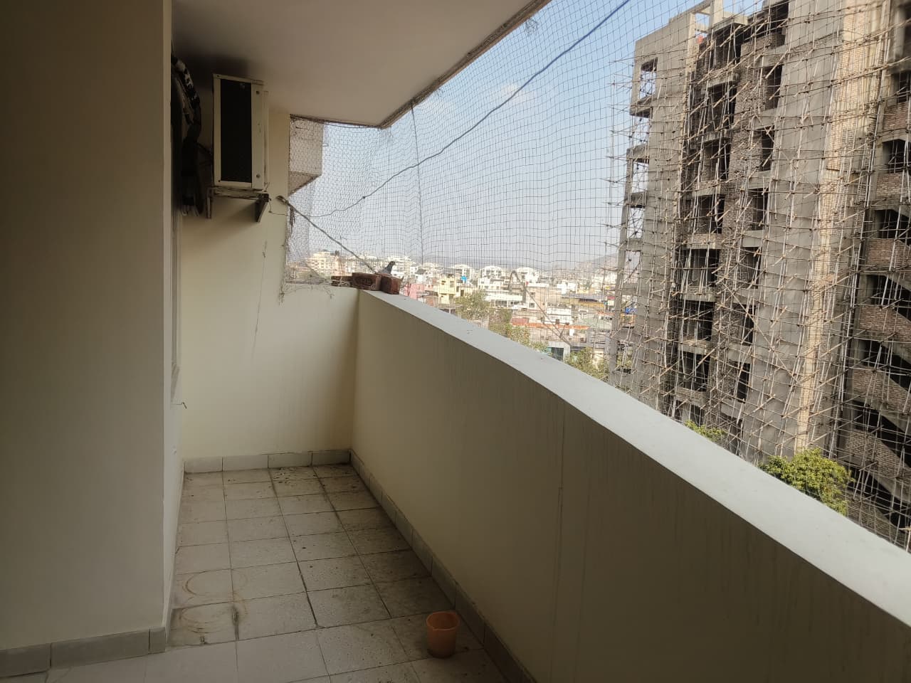 3 BHK Semi Furnished Flat for Rent in Bani Park Jaipur-Banipark-Jaipur