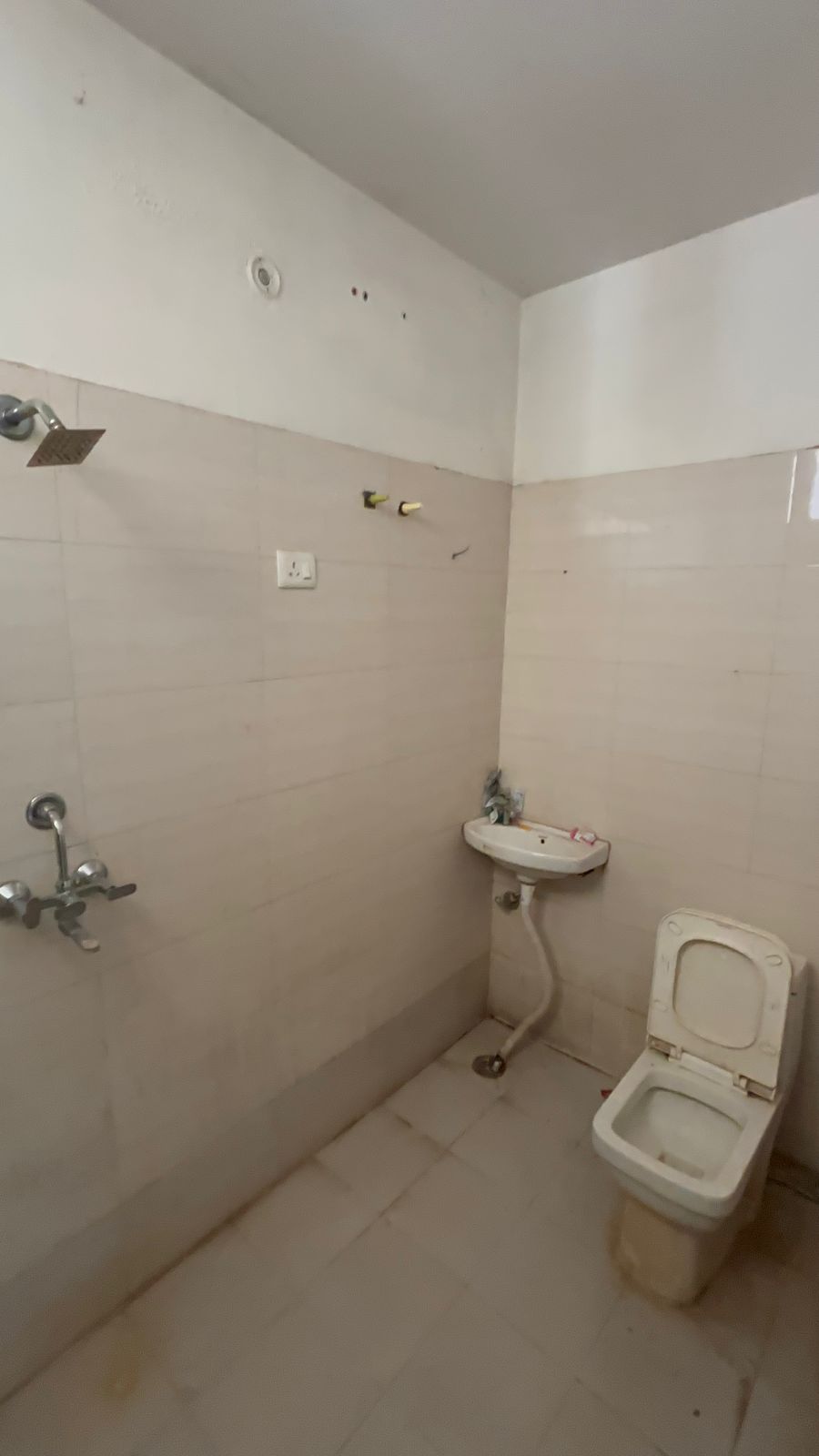 3 BHK Semi Furnished Flat for Rent Vinayak Apartment | Jaipur Rental-Mansarover-Jaipur