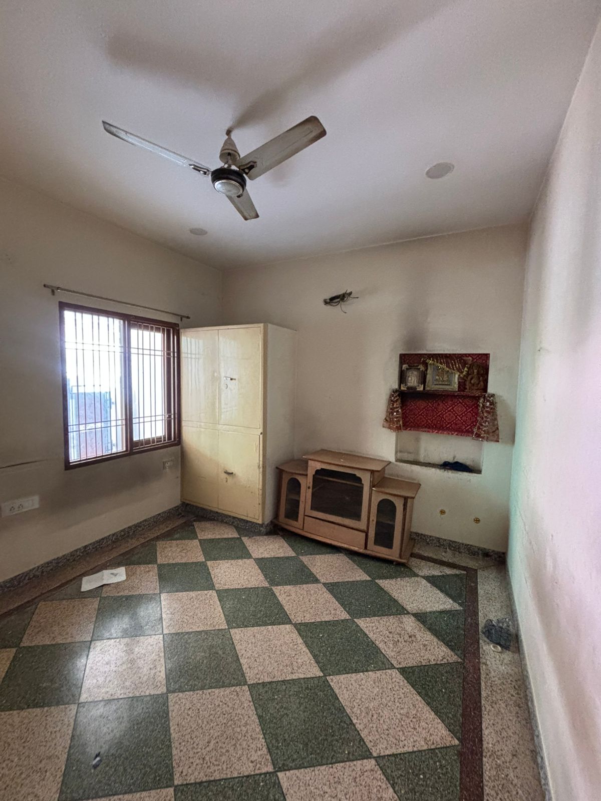 2 bhk semi furnished house portion available for rent in kartarpura-Gopalpura-Jaipur