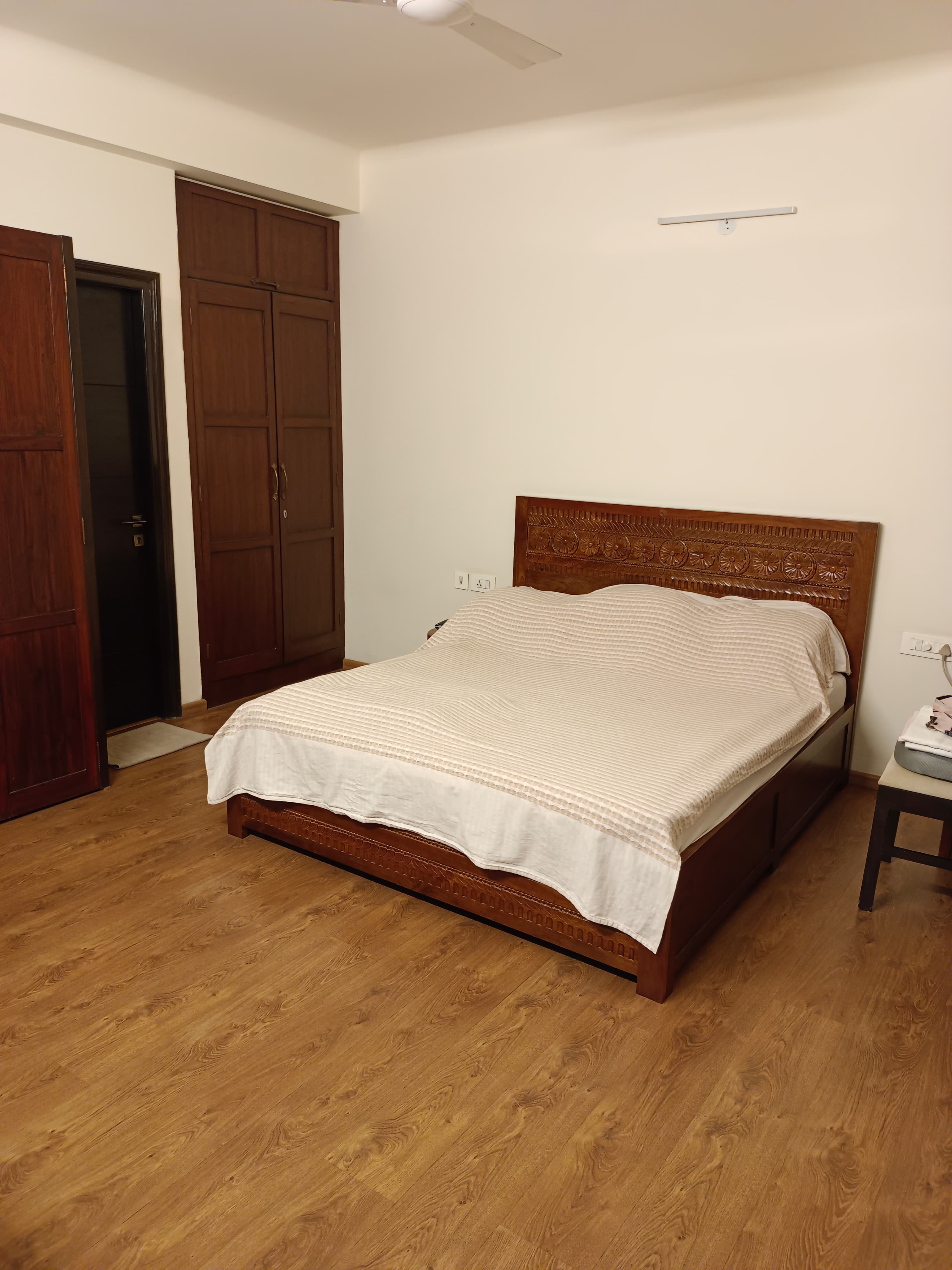 3 BHK Fully Furnished Flat for Rent in C-Scheme Jaipur-C Scheme-Jaipur