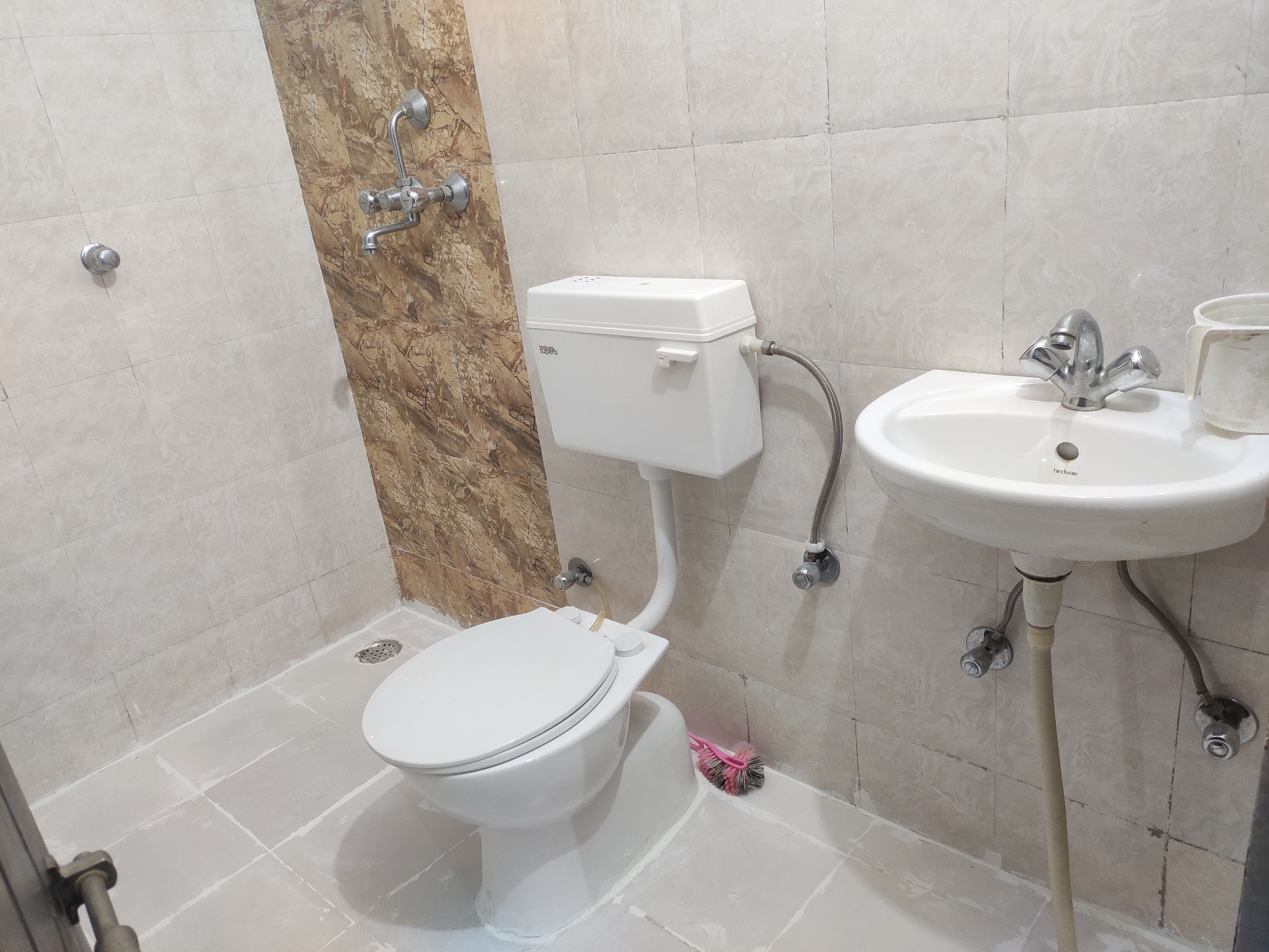 2 BHK Semi Furnished Flat with Swimming Pool + Car Parking in High Rise Apartment-Vaishali Nagar-Jaipur